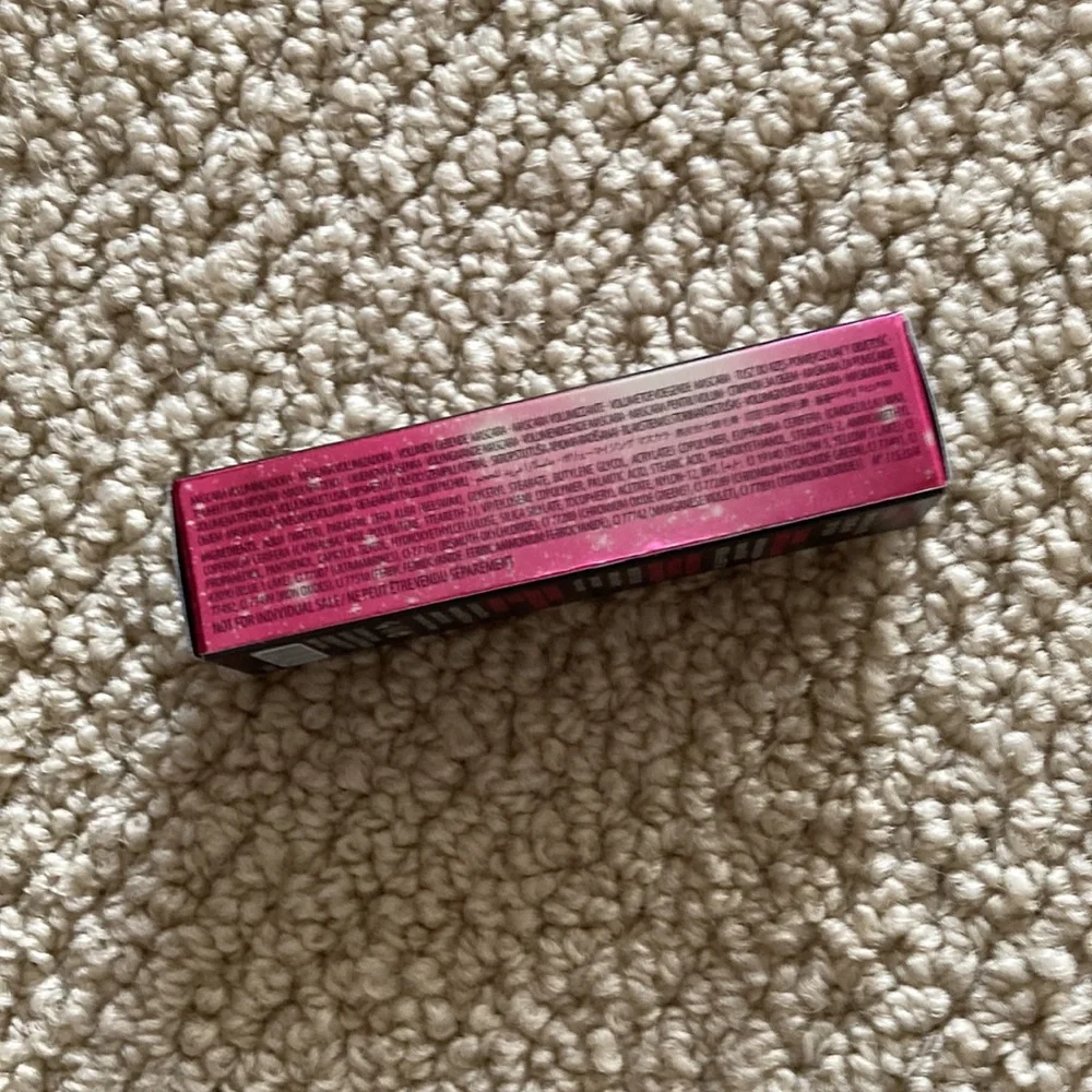 NEW benefit cosmetics Bad Gal Bang! Volumizing Mascara Deluxe Sample Size 0.1 oz